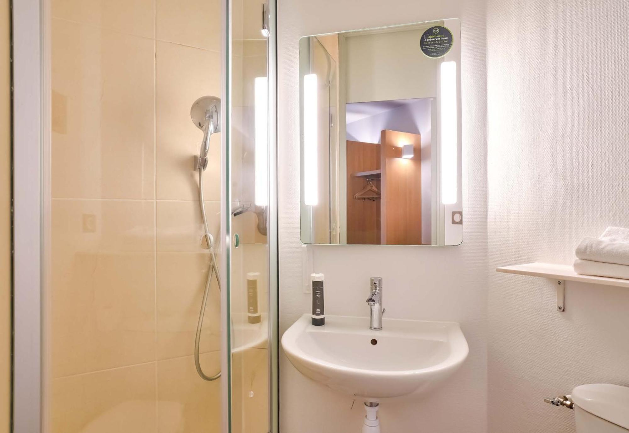 B&B Hotel Goussainville Cdg מראה חיצוני תמונה